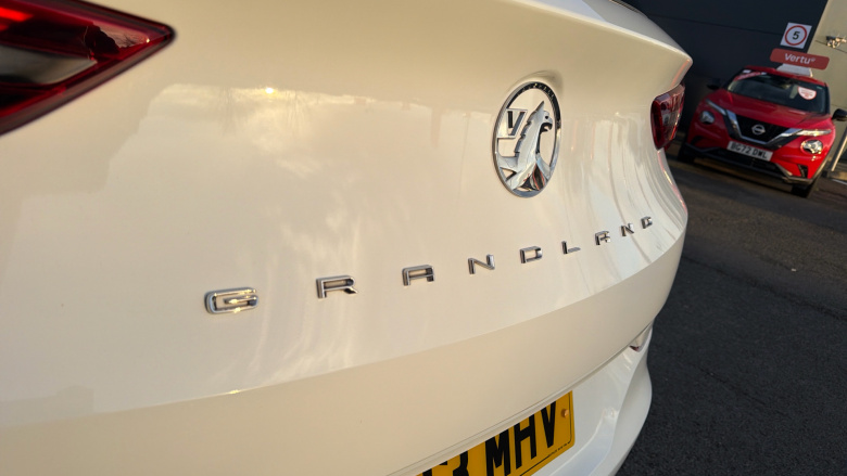 Vauxhall Grandland 1.2 Turbo Elite 5dr Auto Petrol Hatchback